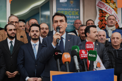 Mustafa Dündar seçim ofisini açtı