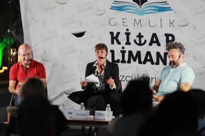 Gemlik Kitap Limanı'nda "Türkiye'nin Hukuki Geleceği" konusu ele alındı