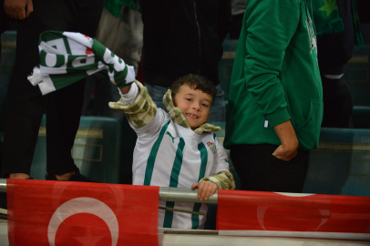 (ÖZEL) Bursaspor-Kütahyaspor maçı taraftar fotoğrafları