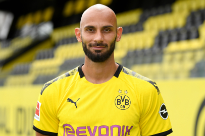 Ömer Toprak futbola veda etti