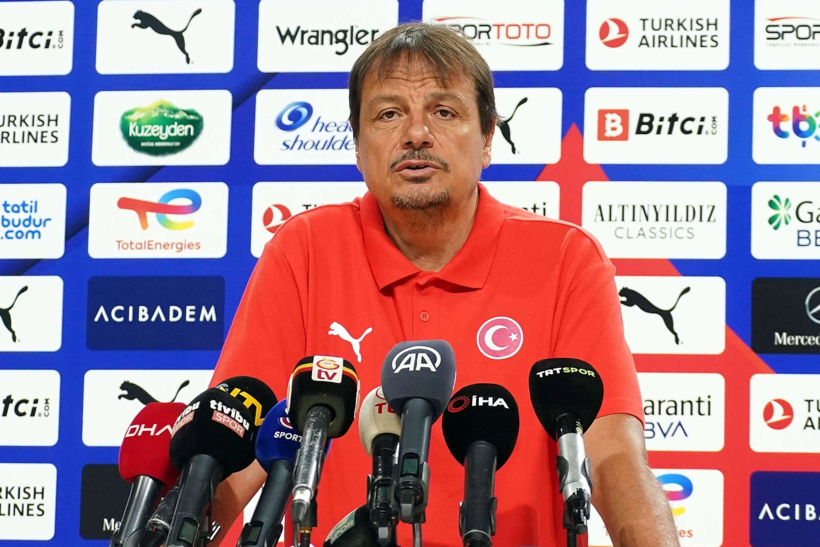 Ergin Ataman: "İngiltere maçı büyük önem taşıyor