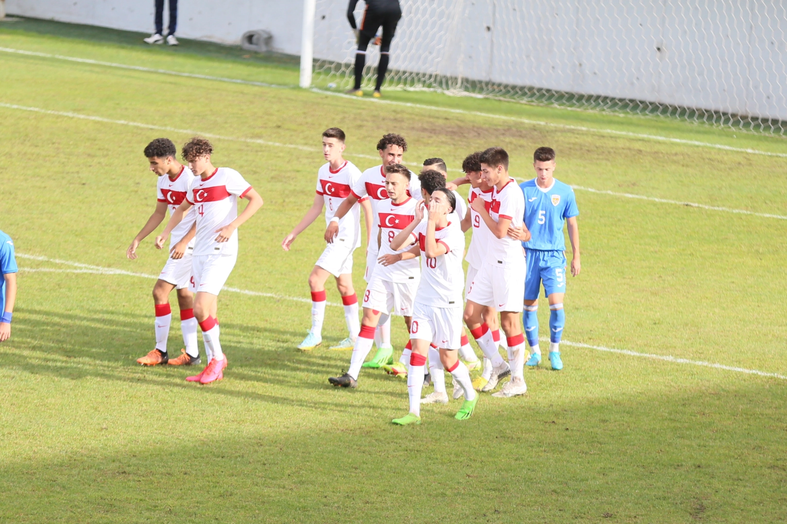 Bursa Milli Takım'a uğurlu geldi! Türkiye 2-0 Romanya