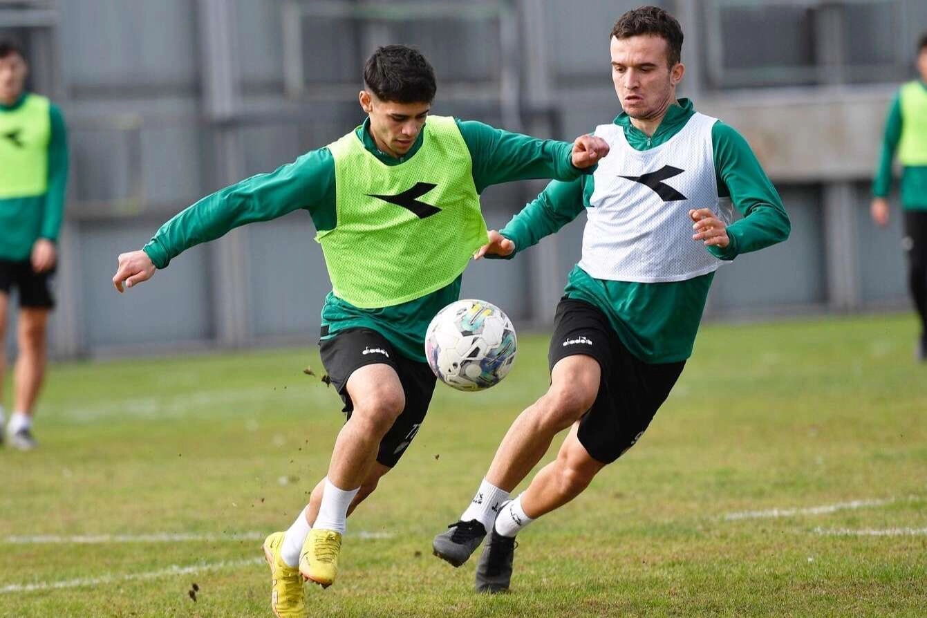 Bursaspor, pas ve şut çalıştı