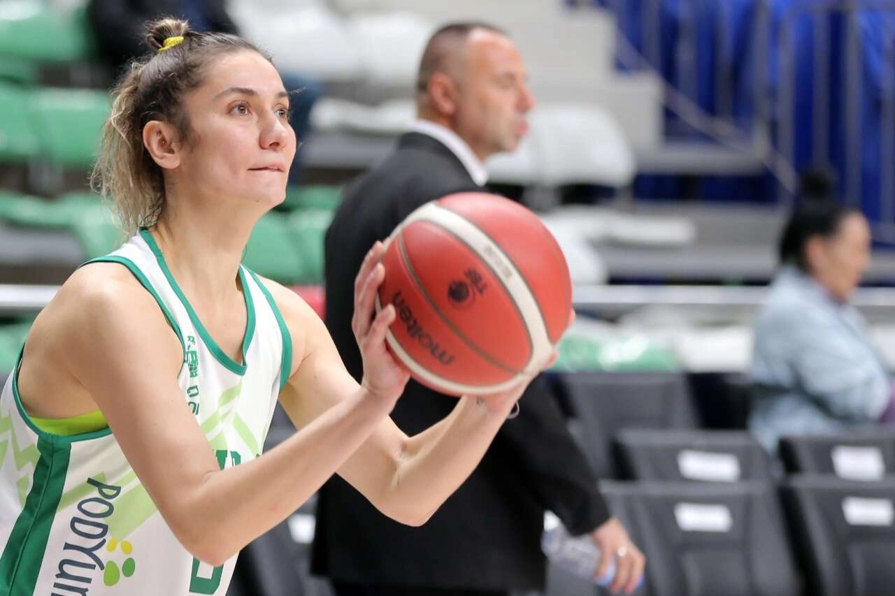 DENİZ ÇOLAKOĞLU  ULUDAĞ BASKET’TE