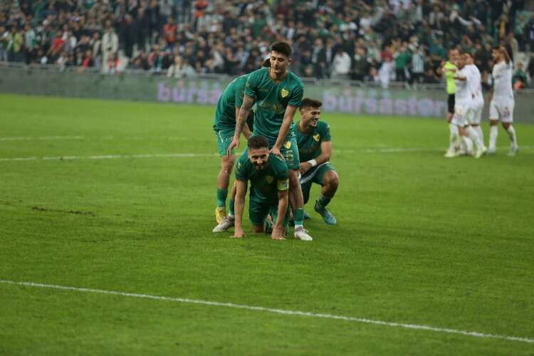 Bursaspor-İnegölspor (FOTO GALERİ)