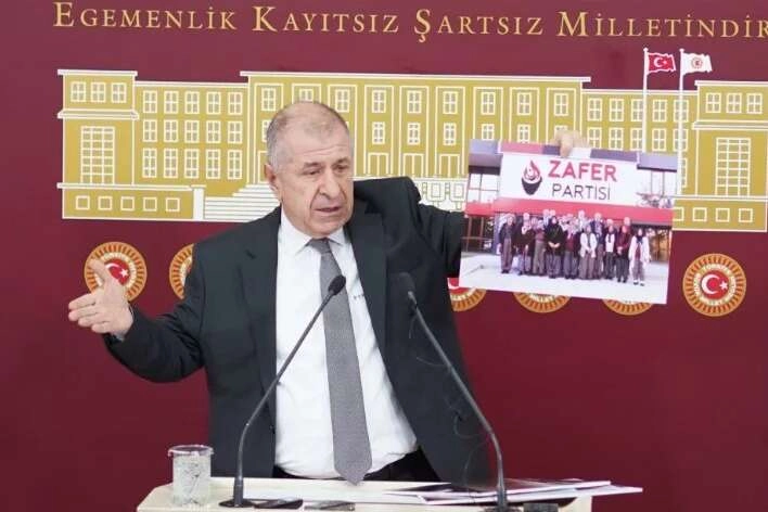 Özdağ'dan 'Peker' hamlesi!