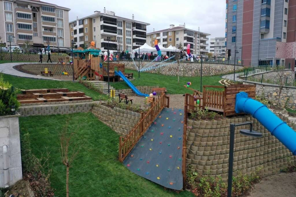 Kurtuluş Mahallesi’ne bir park daha kazandırıldı