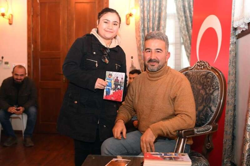 Kedili Tekke’de hikaye okumalarına yoğun ilgi