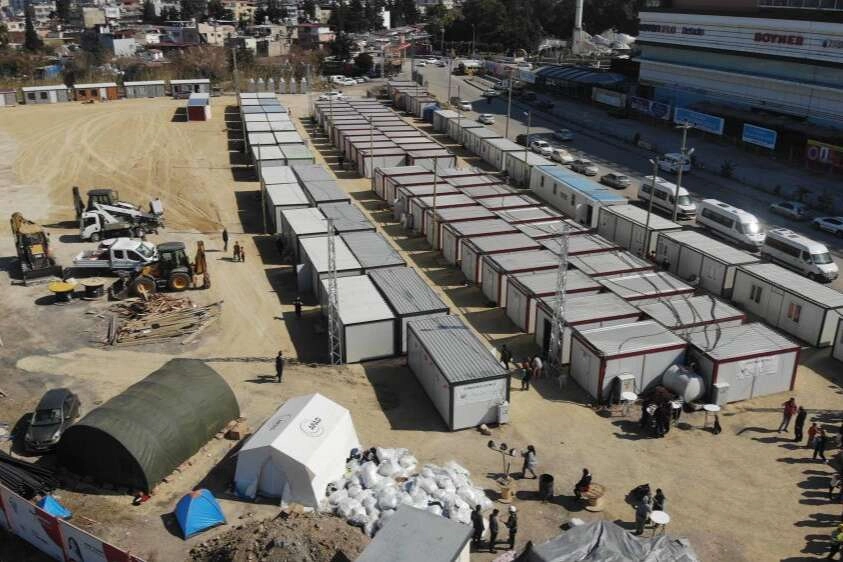 Gemlik Belediyesinin kurduğu konteyner kentte 2 bini aşkın depremzede barınacak