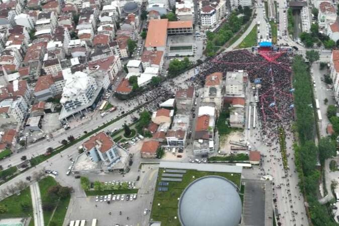 Millet İttifakı’nın Bursa mitingi dron ile havadan görüntülendi