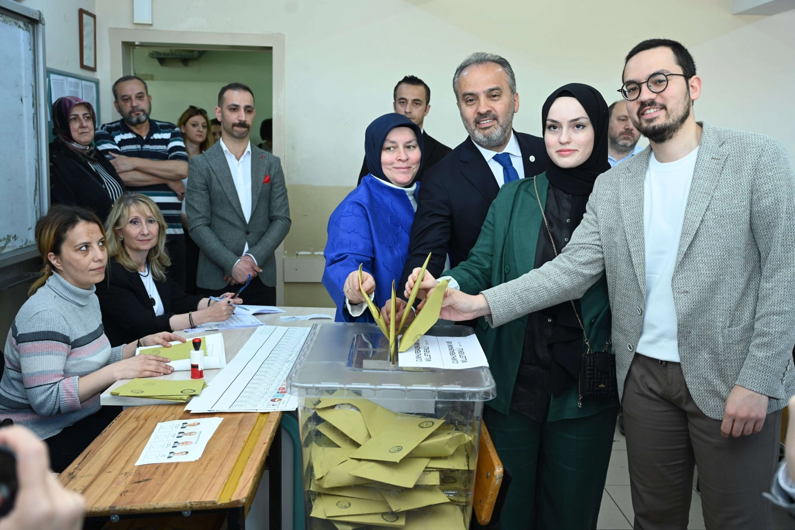 Alinur Aktaş 'Vatandaşın kararı başımızın üstünde'