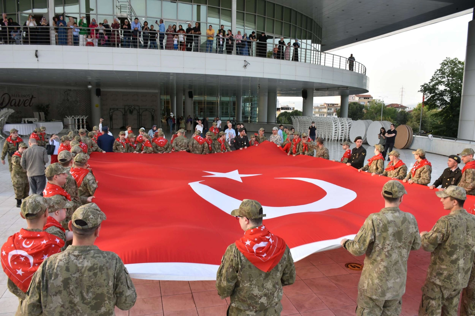 1 günlük askerlik onlar için ömre bedel