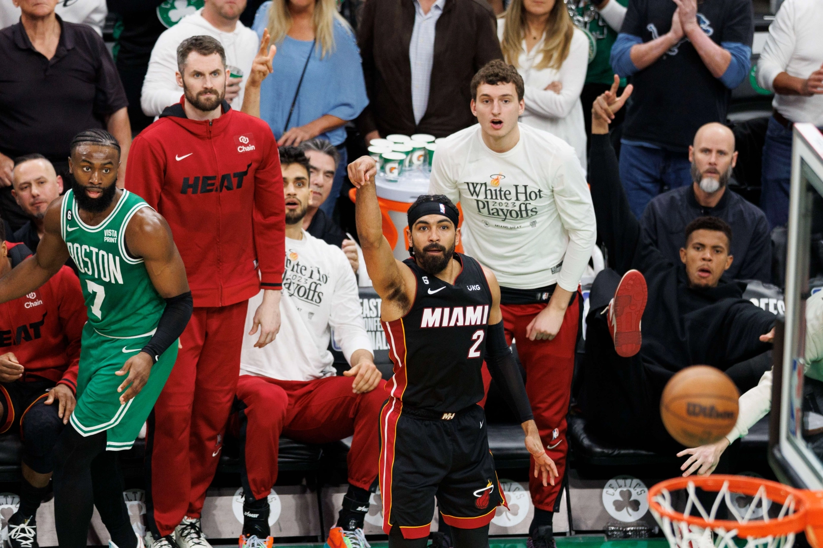 NBA'de Finalin adı belli oldu