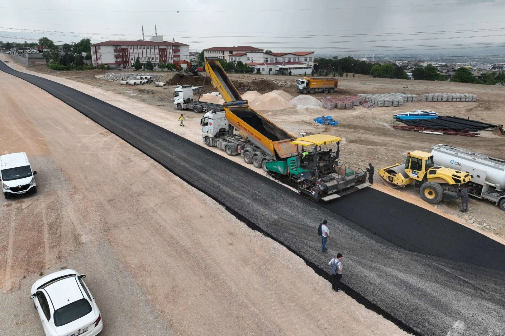 Büyükşehir Ulaşım İçin Yollarda