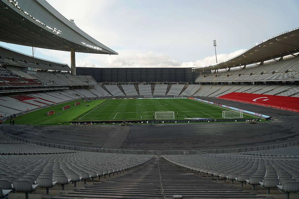 Olimpiyat Stadı Şampiyonlar Ligi İçin Hazırlanıyor