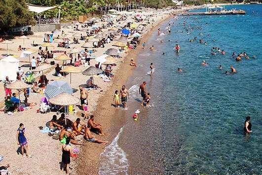 Bayram tatili uzadı, turizmde hareketlilik başladı