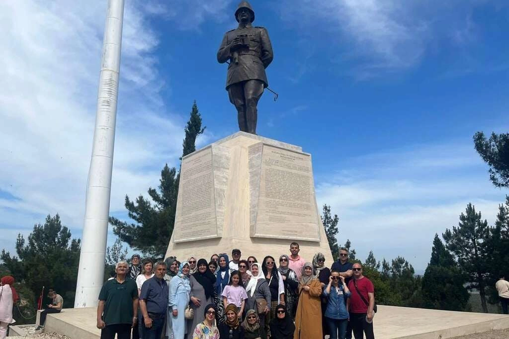 Bursalı Şehit aileleri, Şehitleri ziyaret etti