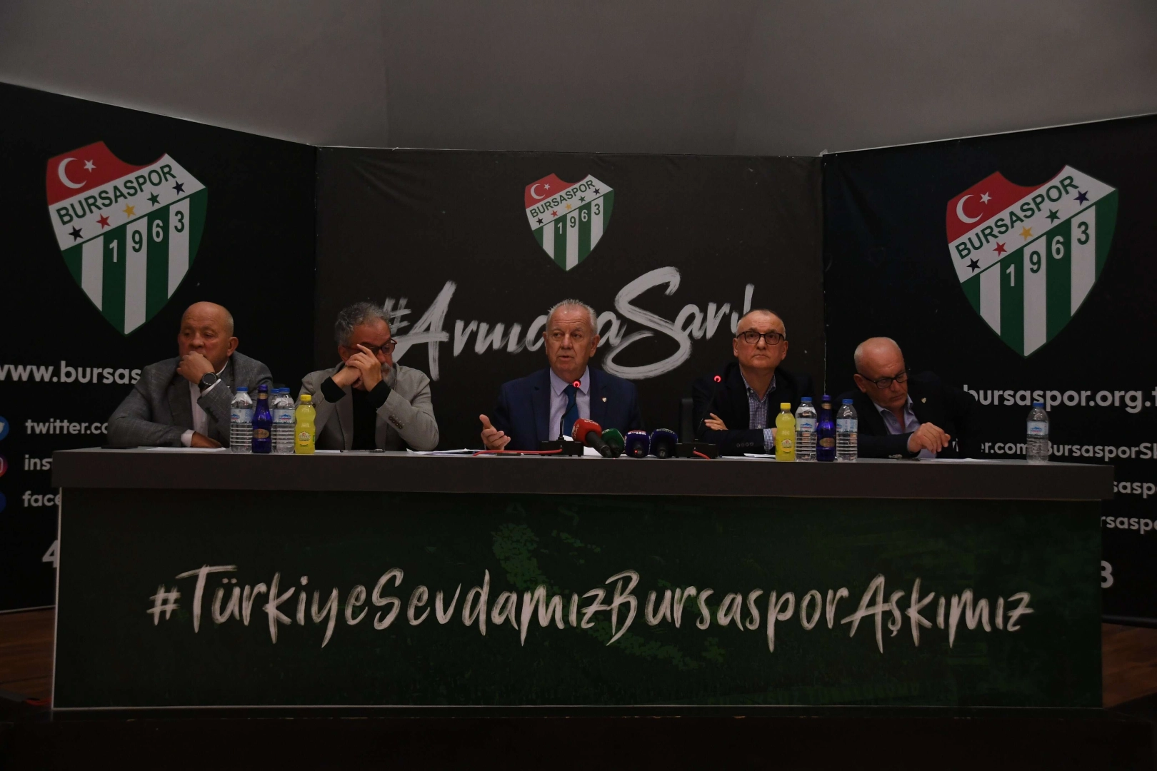 Bursaspor Divan Kurulu’ndan olağanüstü genel kurula dair açıklamalar.