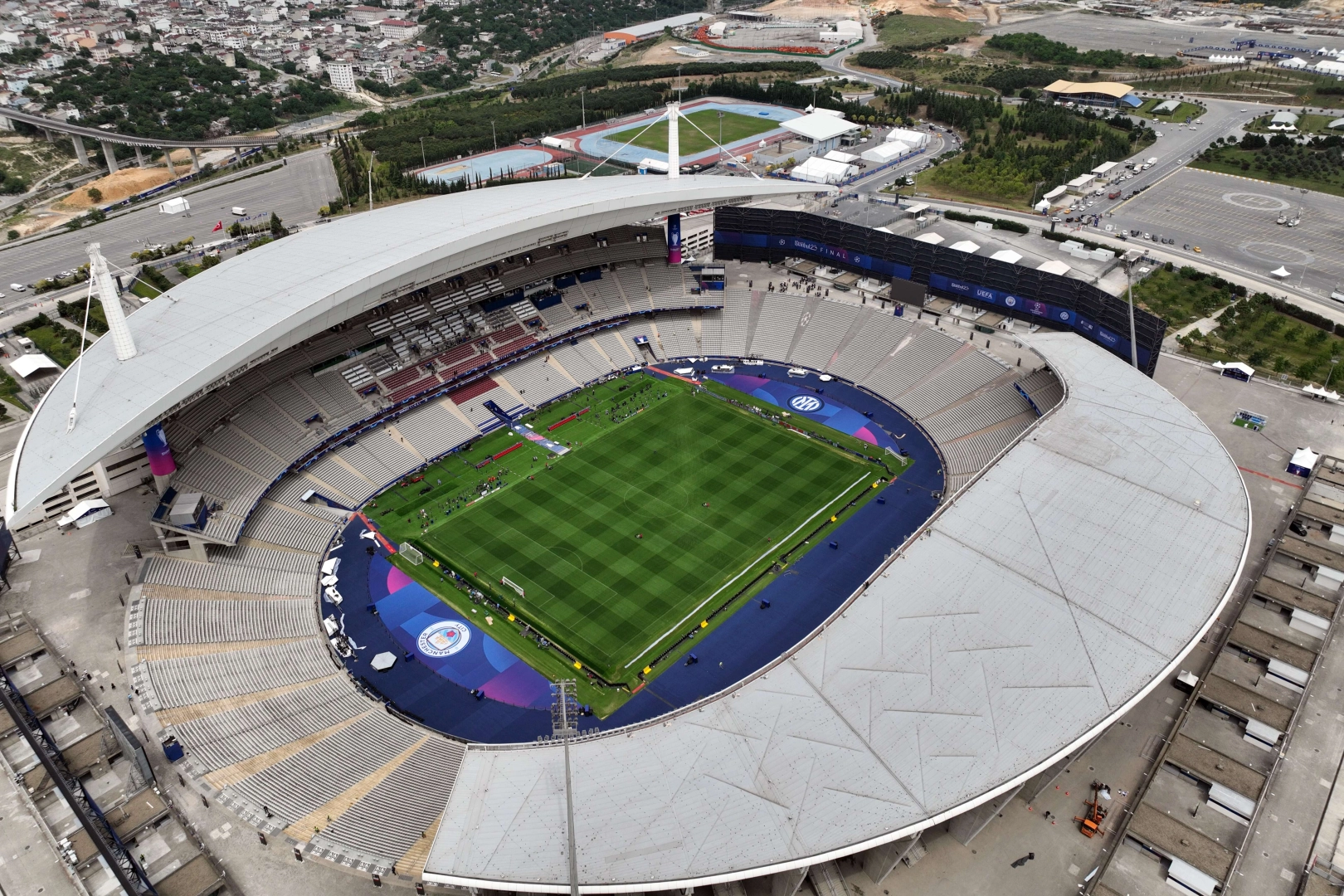 UCL Finali Öncesi Olimpiyat Stadyumu