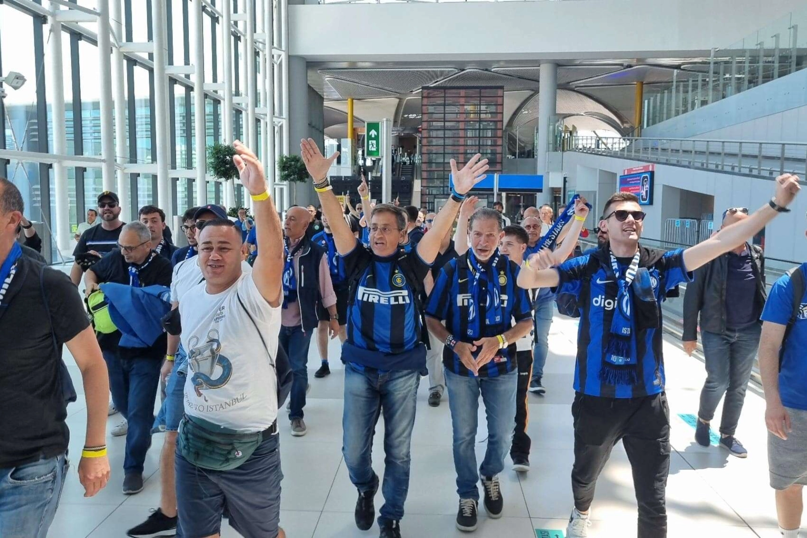 İstanbul Havalimanı’nda Şampiyonlar Ligi yoğunluğu