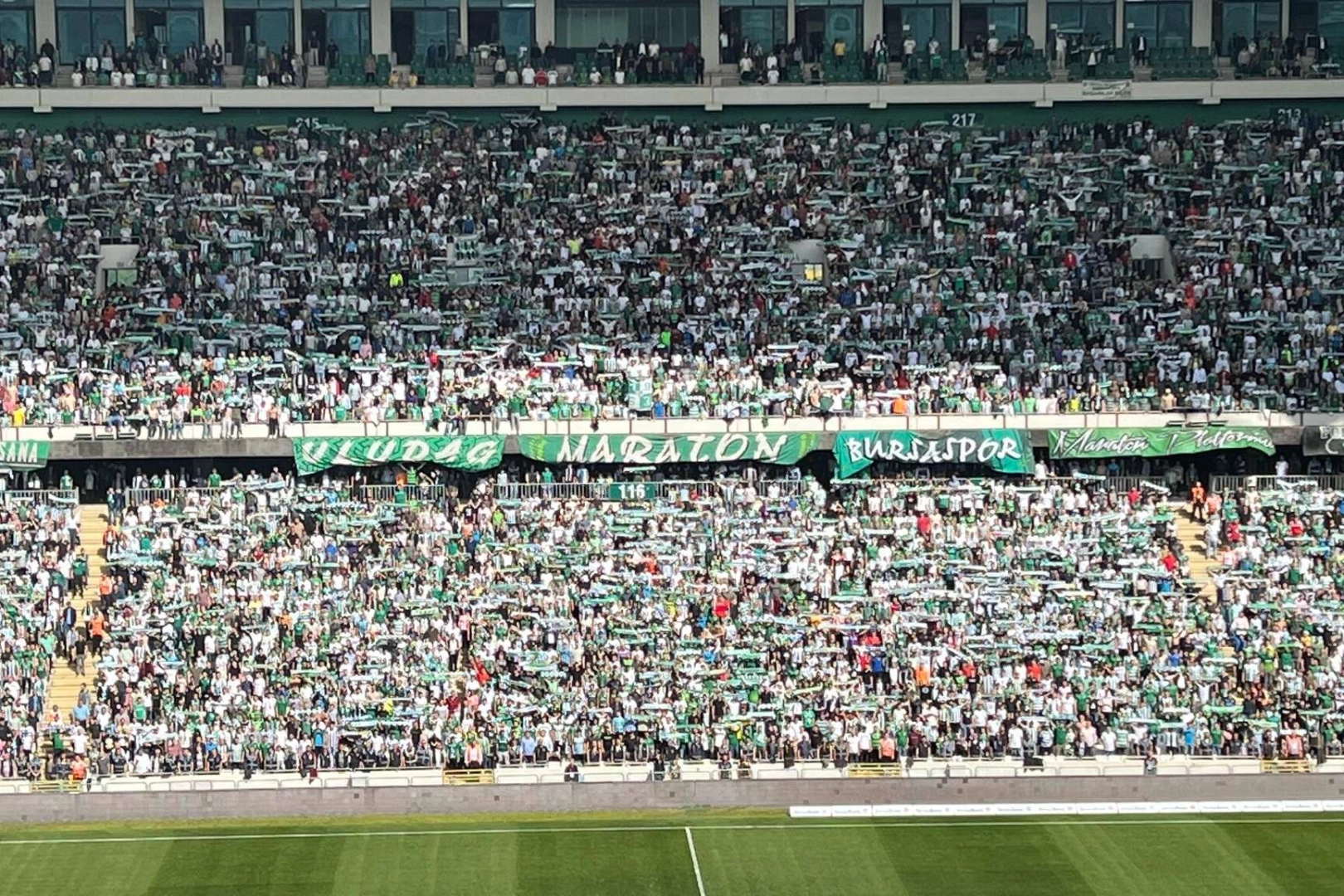 Bursaspor taraftarı tek yürek! “Başka Bursaspor yok”