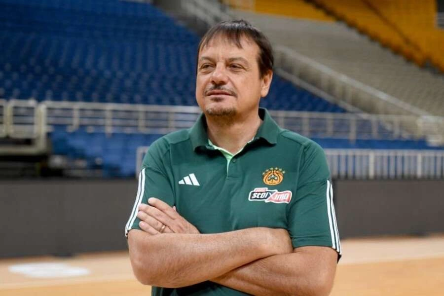 Ergin Ataman, Panathinaikos'a imza attı.