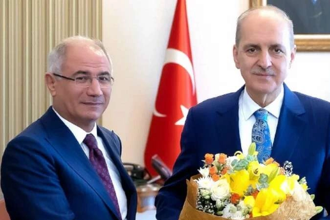 Kurtulmuş, başkanvekilliği görevini Efkan Ala'ya devretti