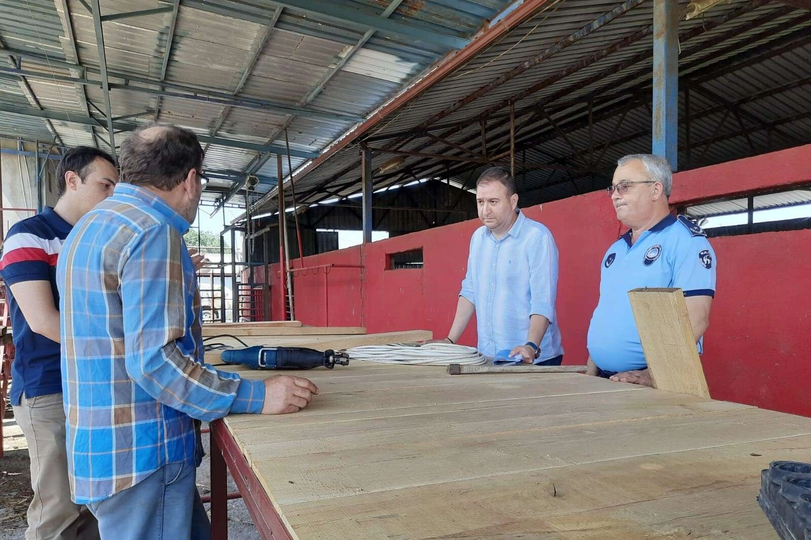 Mustafakemalpaşa’da kurban kesim yerlerine denetleme.