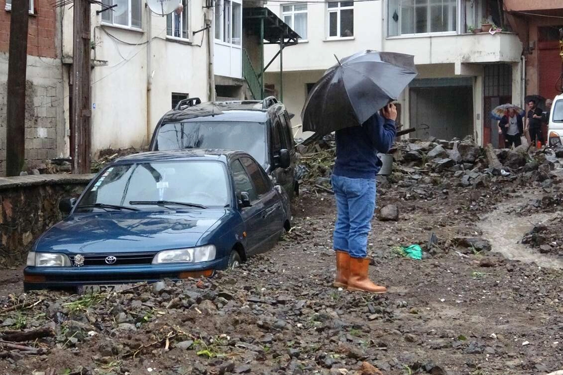 Giresun yağış sonrası sele teslim oldu