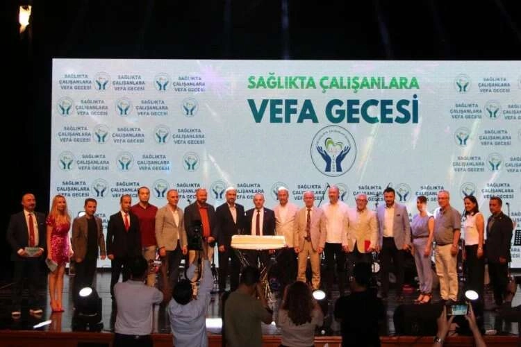 TÜSÇAD'dan anlamlı gece