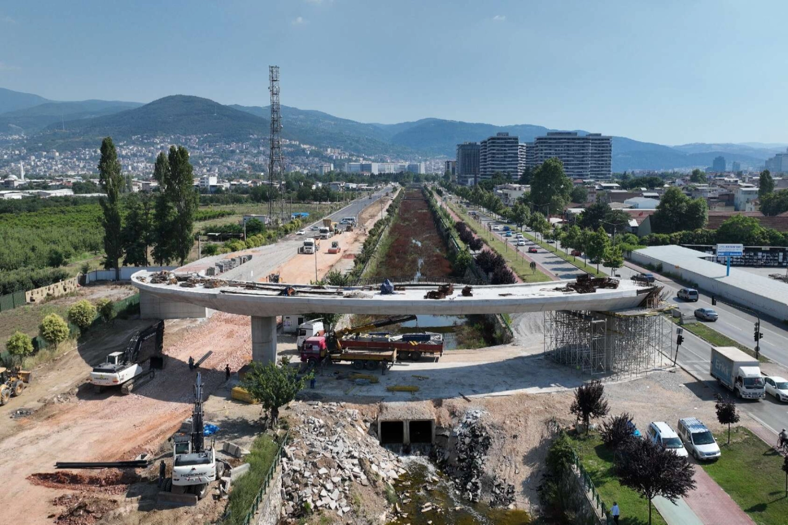 Acemler - Yunuseli hattı yeni köprülerle rahatlıyor