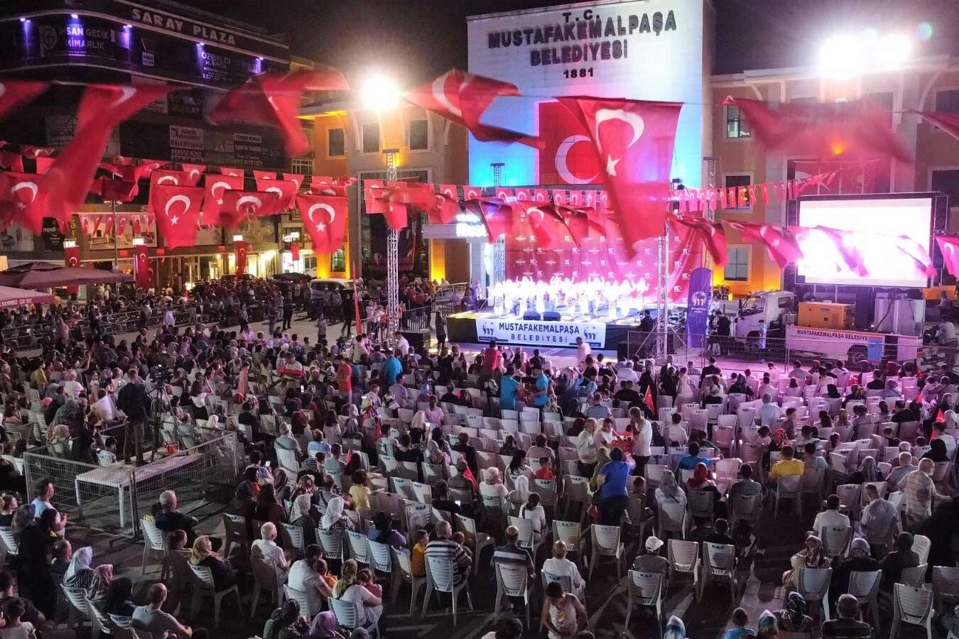 Bursa Mustafakemalpaşa’da 15 Temmuz şehitleri anıldı