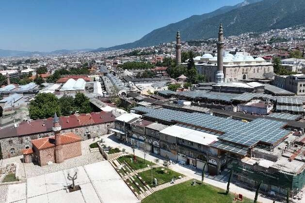 Bursa'da  tarihi hanlar restore ediliyor