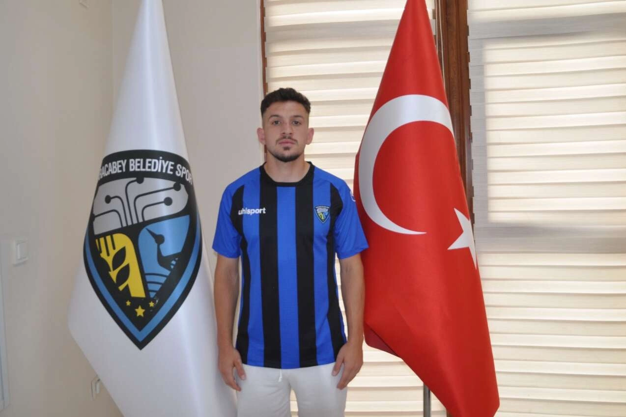 Karacabey Belediyespor'dan ses getirecek orta saha hamlesi