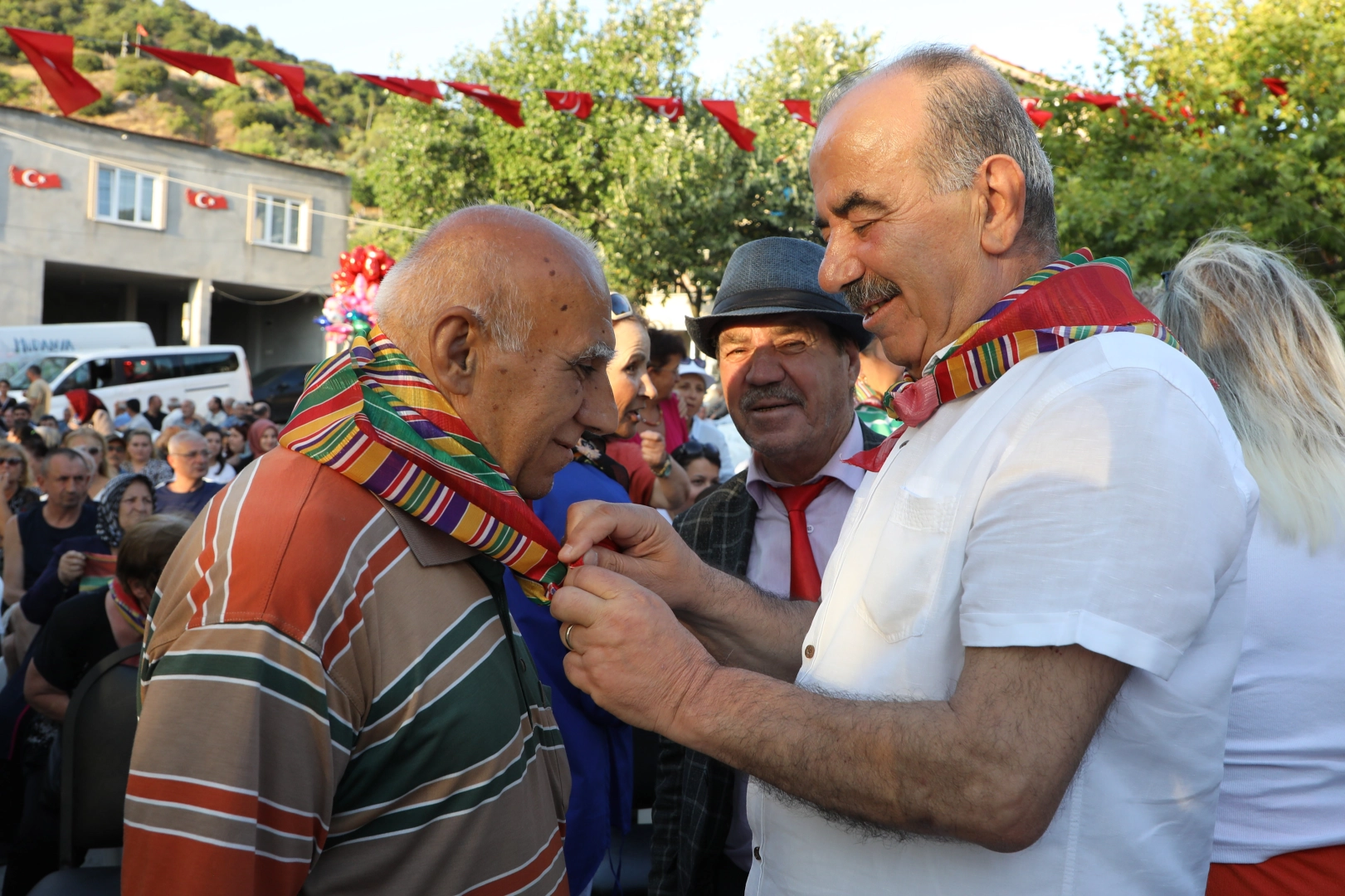 Mirzaoba Yörük Türkmen Şenliği ile renklendi