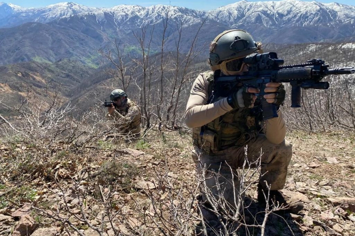 Saldırı hazırlığındaki 12 terörist etkisiz hale getirildi!