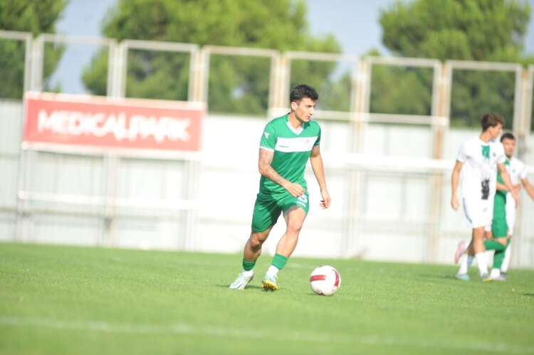 Bursaspor-İnegöl Kafkas Spor Hazırlık Maçı