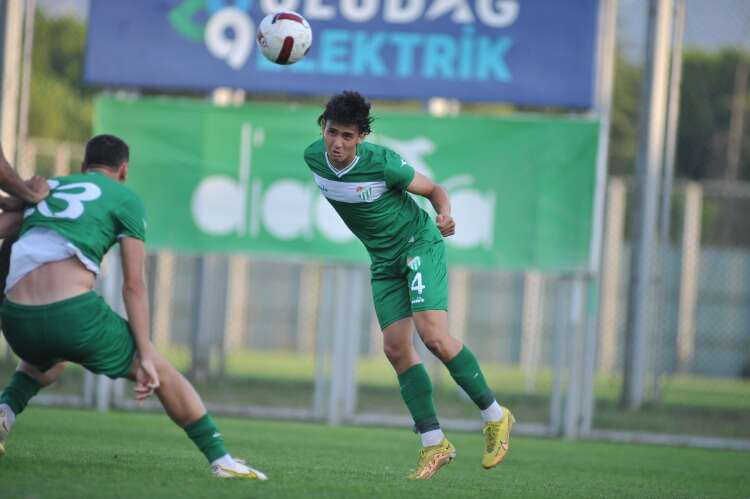 Bursaspor-İnegöl Kafkas Spor Hazırlık Maçı