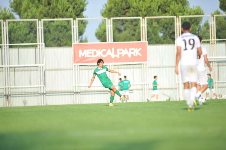 Bursaspor-İnegöl Kafkas Spor Hazırlık Maçı