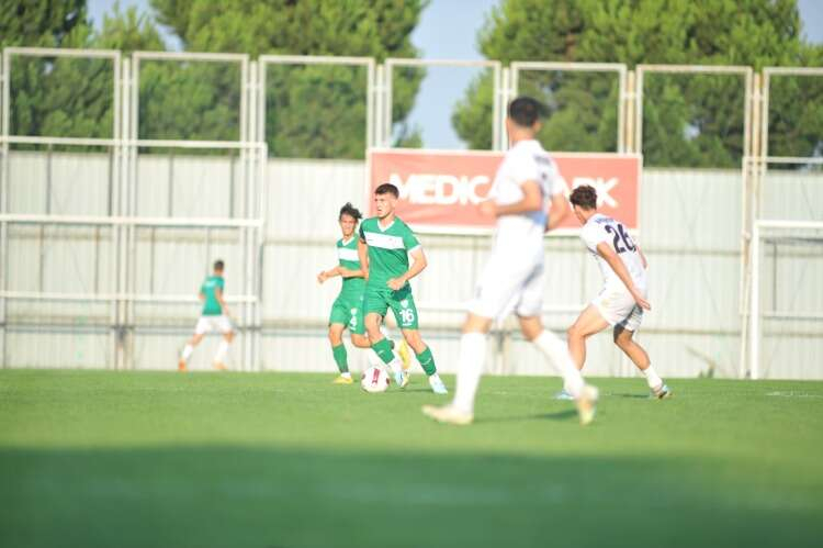 Bursaspor-İnegöl Kafkas Spor Hazırlık Maçı