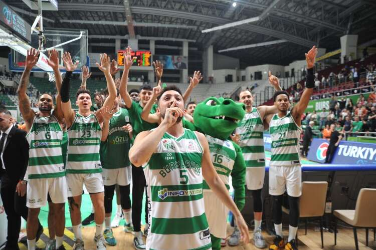 Bursaspor İnfo Yatırım-Darüşşafaka Lassa (FOTO GALERİ)