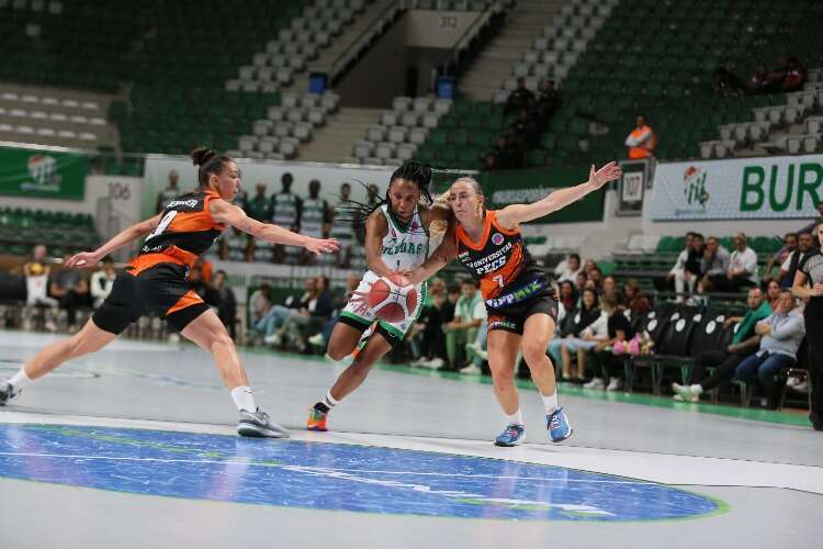 Bursa Uludağ Basketbol - NKA Universitas Pecs (FOTO GALERİ)