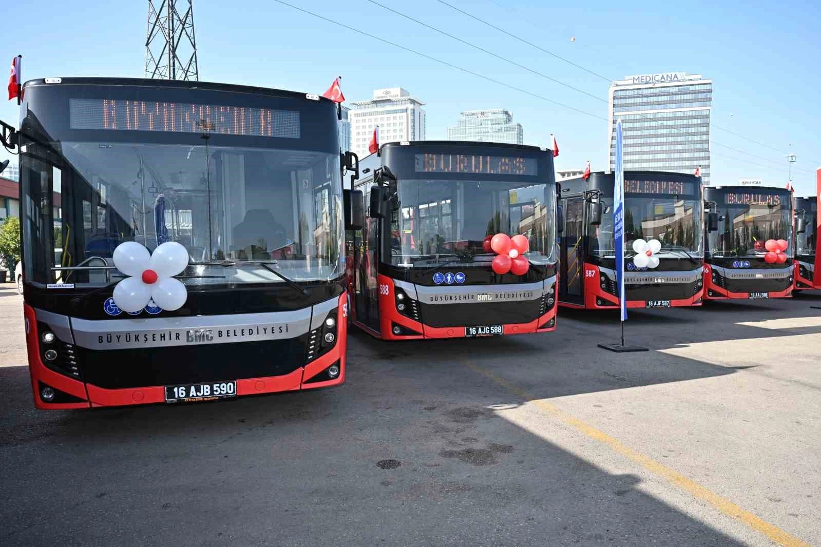 Bursa’da ulaşım filosu gençleşerek büyümeye devam ediyor