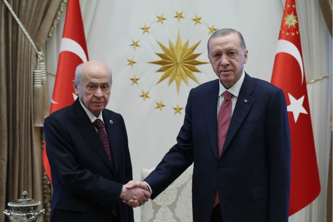 Cumhurbaşkanı Erdoğan, MHP Genel Başkanı Bahçeli’yi kabul etti