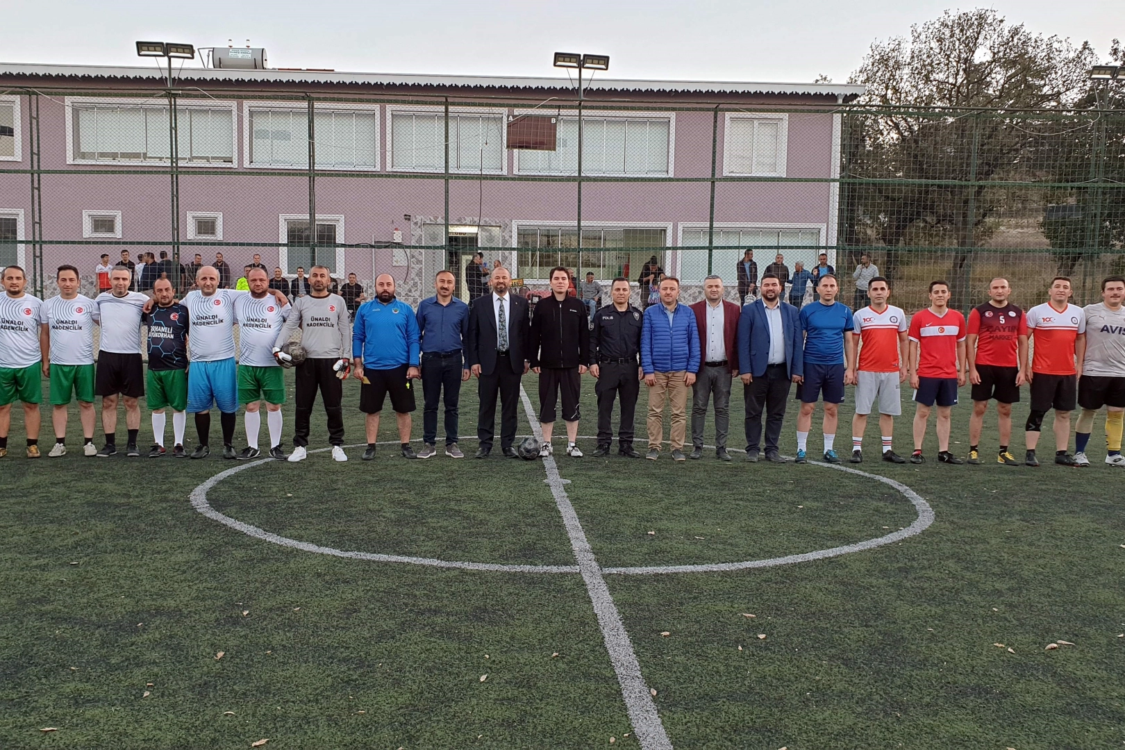 Kaymakamlık Futbol Turnuvası maçları başladı