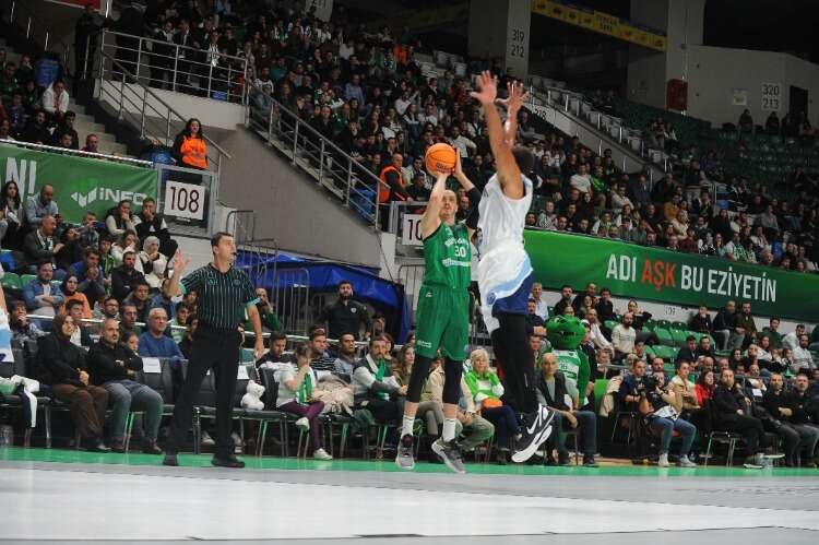 Bursaspor İnfo Yatırım-Rio Breogan (Foto Galeri)