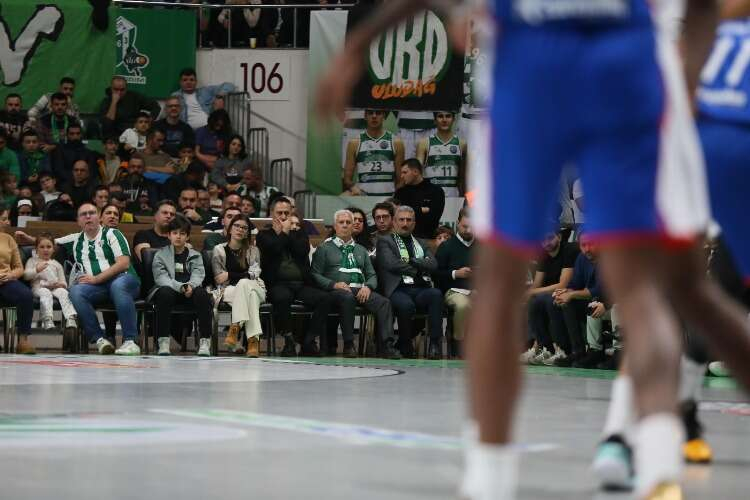 Bursaspor İnfo Yatırım - Anadolu Efes (FOTO GALERİ)