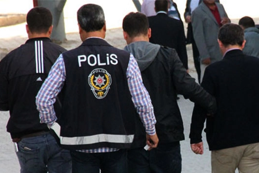 Bursa'da FETÖ operasyonu! 2 kişi tutuklandı