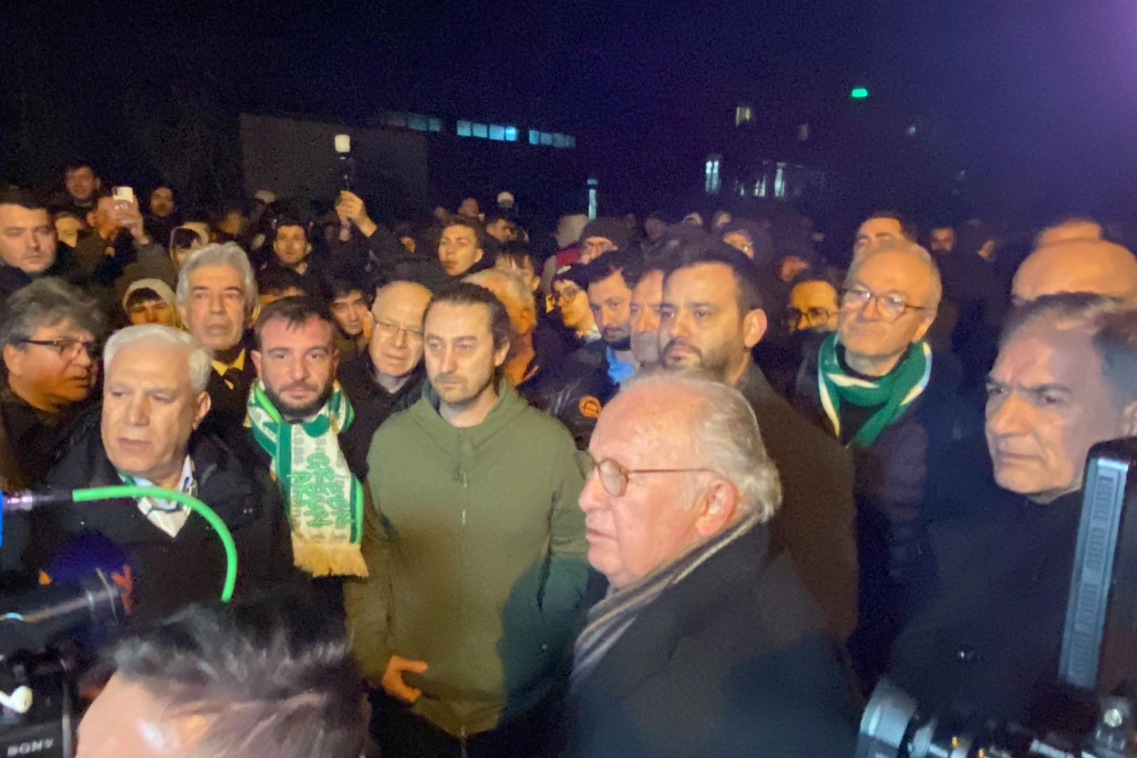 Bursaspor taraftarı Özlüce'de