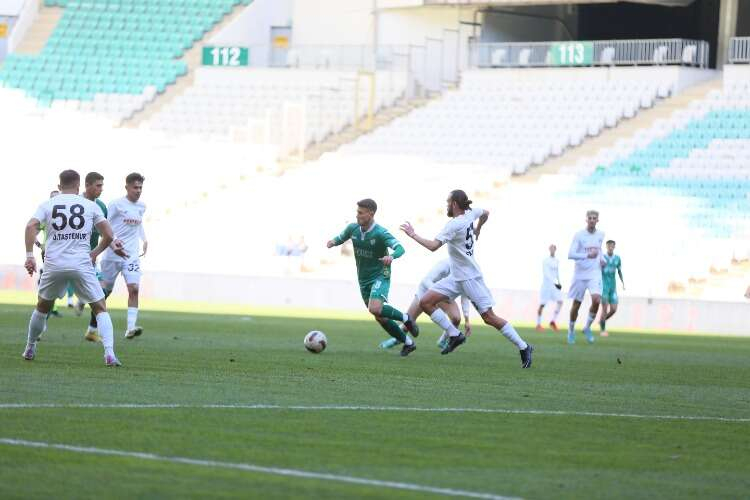 Bursaspor Nazilli Belediyespor ile berabere kaldı (FOTO GALERİ)